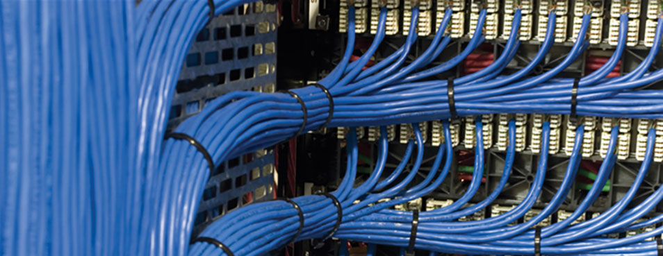 Structured cabling patch panel installation
